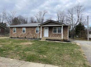 135 Wilma Ave, Radcliff, KY 40160