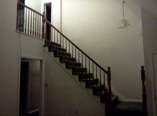 12 Cheltenham Ct, Suffield, CT 06078