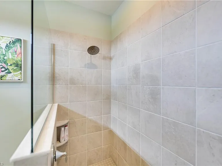 18546 Ives Dr — Photo 19