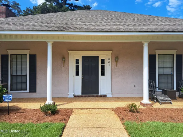 828 Zane Dr, Brandon, MS 39042