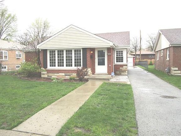 2nd image of 4834 W 97th Pl