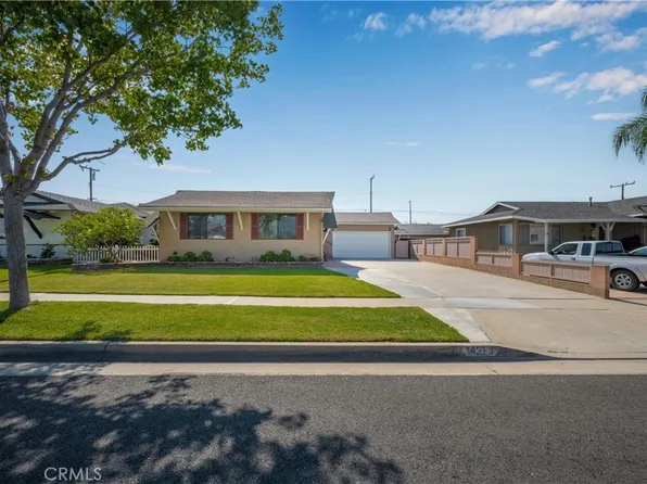 14270 Plantana Dr, La Mirada, CA 90638