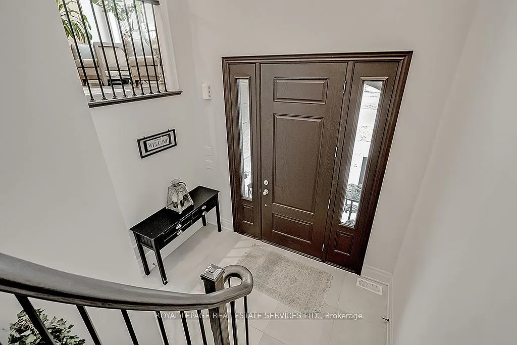 4 bed, $6,995 — Photo 4