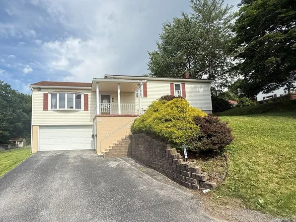 304 Melvin St, Johnstown, PA 15904
