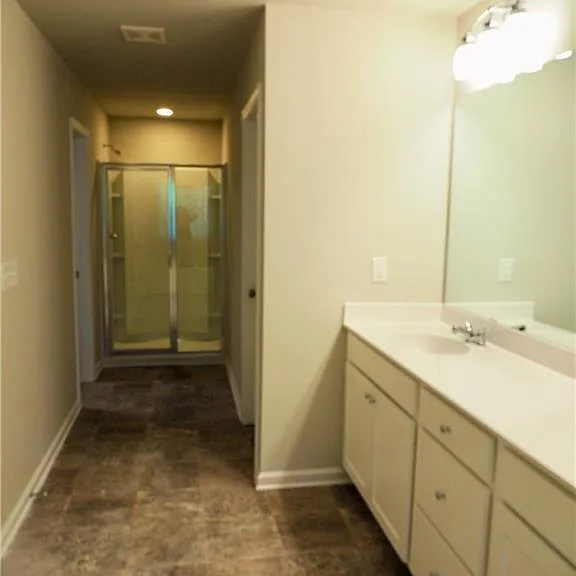 30 Laurel Dr E — Photo 9