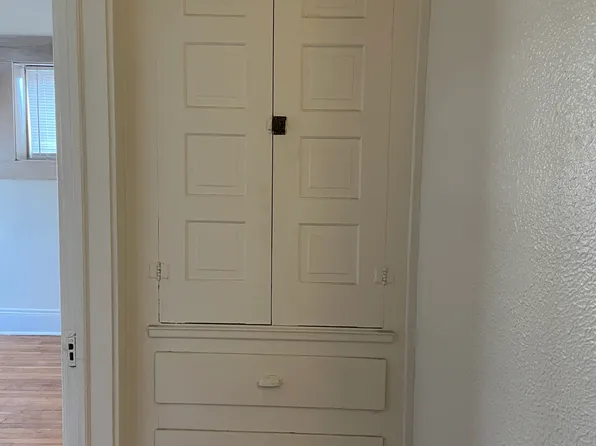 2193 Grandview Ave #5, Cleveland, OH 44106