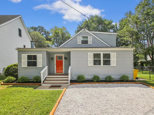 921 Hillside Ave, Edgewater, MD 21037