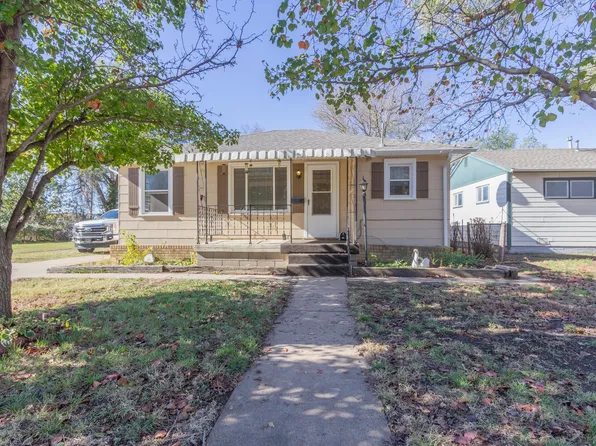 414 S Connecticut Ave, Salina, KS 67401