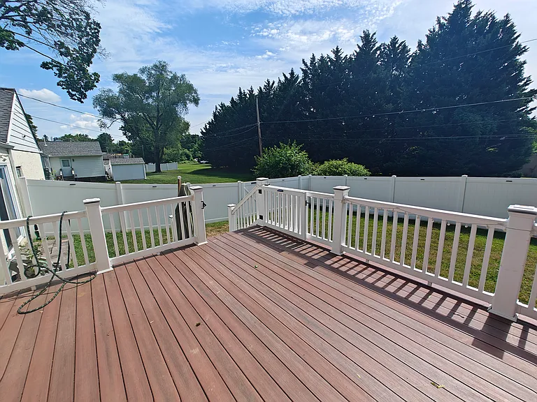 132 S Eastview Ave — Photo 33