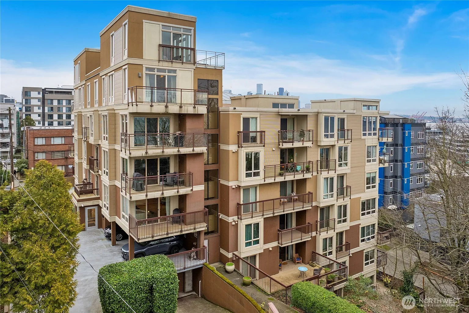 500 W 5th Avenue #306 photo 1