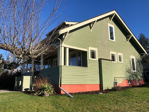 2nd image of 721 NE Haugen St
