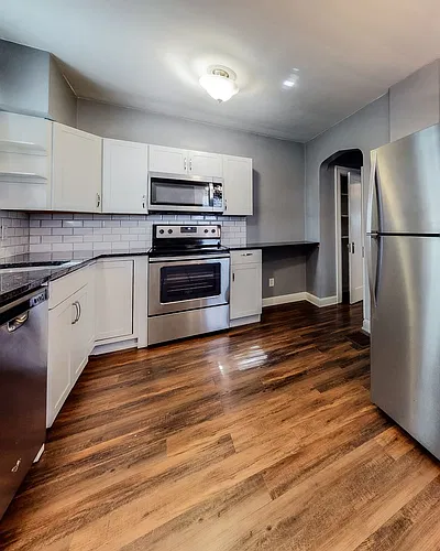 Floor plan 169 W California Ave