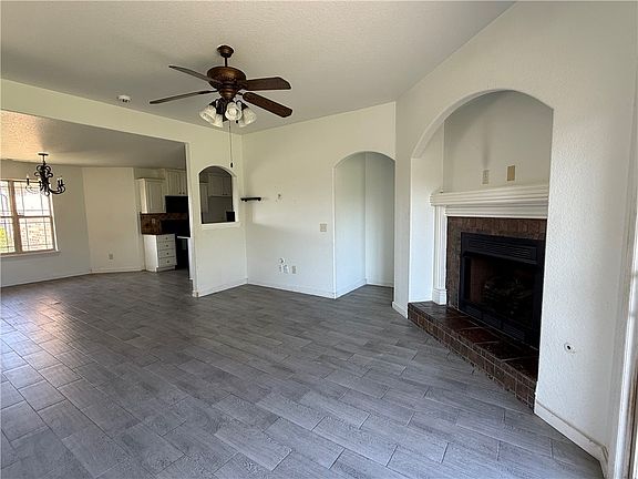 4th image of 4268 W Mahogany Dr