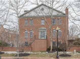 10500 Captain John Smith Ct, Fairfax, VA 22030