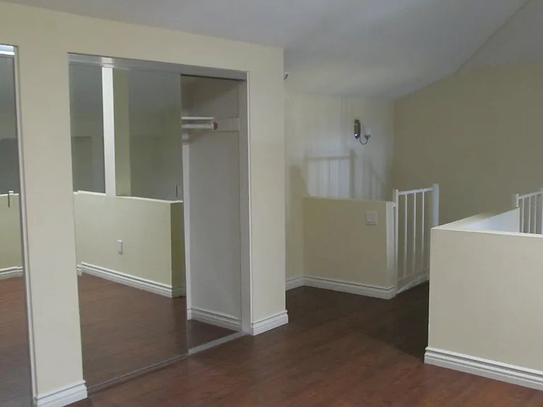 259 Donax Ave #H — Photo 2