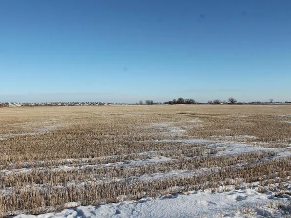 Highway 16, Sidney, MT 59270