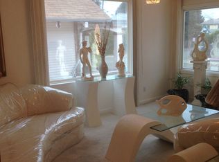 1326 Harmon St, Berkeley, CA 94702