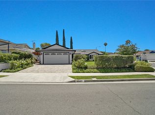 25401 Vespucci Rd, Laguna Hills, CA 92653