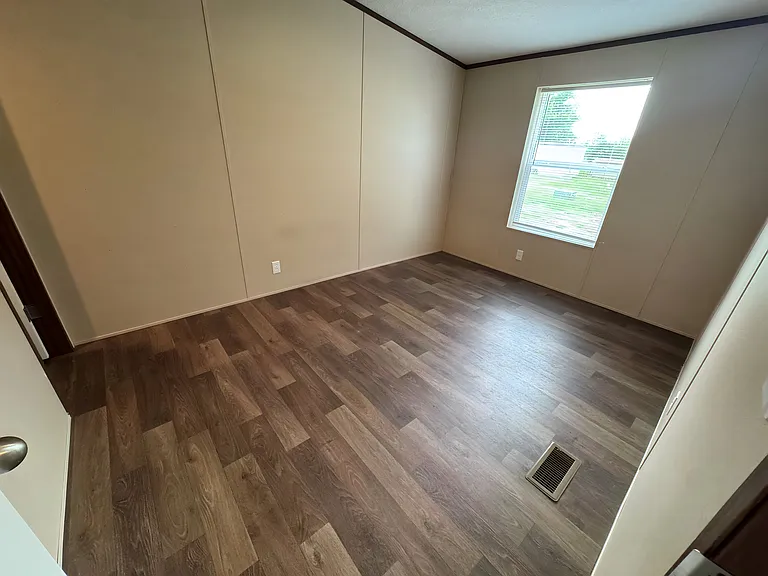 200 N 28th St #19 — Photo 3