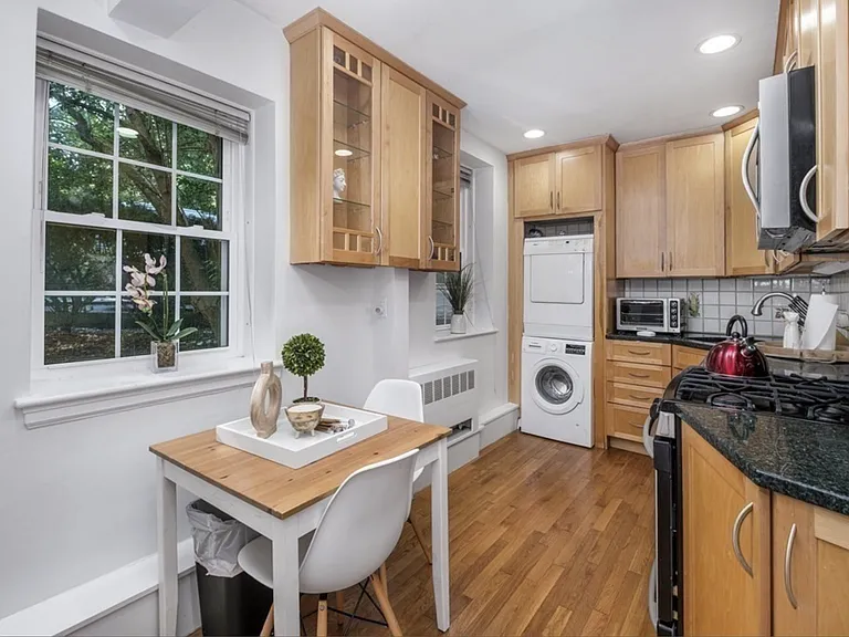 37 Commonwealth Ave #11 — Photo 7