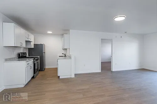 Floor plan 105