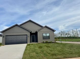 100 Sidewinder Dr, Georgetown, KY 40324