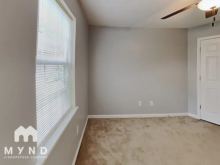 135 Mountain Ct — Photo 15