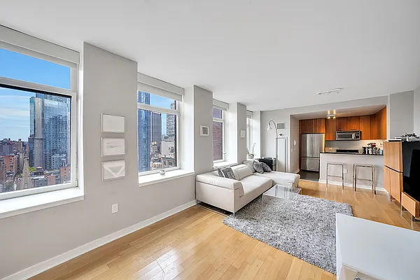 Rented by New York Residence | media 8