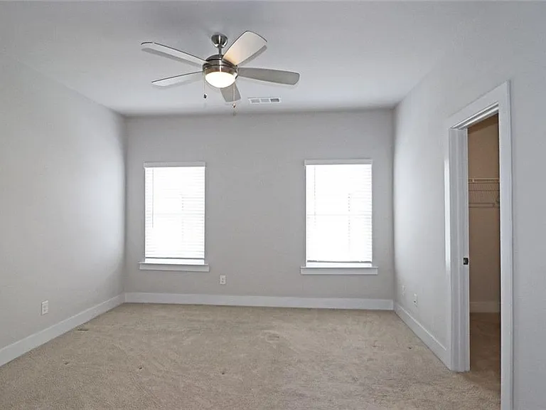 2163 Wiggins Walk — Photo 8