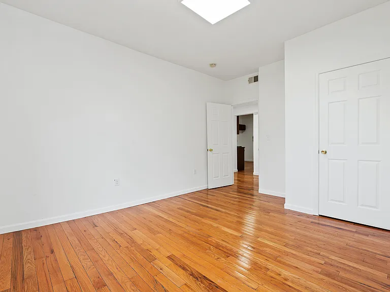 1043 Hunterdon St #2 — Photo 11