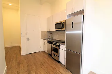 Rented by Bruma Realty LLC