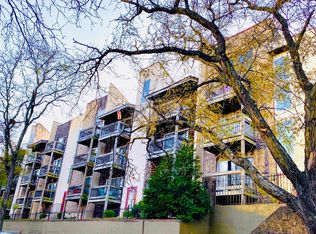 4518 Holly St, Kansas City, MO 64111