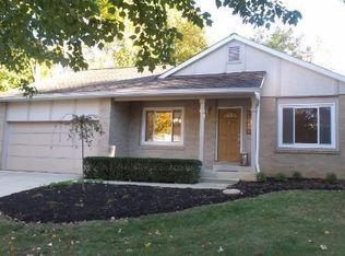 2313 Woodcreek Pl, Powell, OH 43065