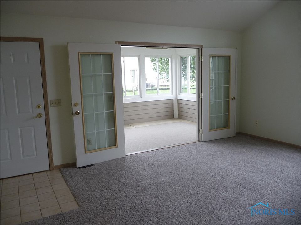 154 Summerfield Blvd, Bowling Green, OH 43402 Zillow