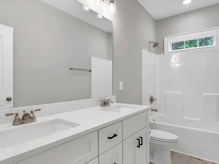 upstairs full bath