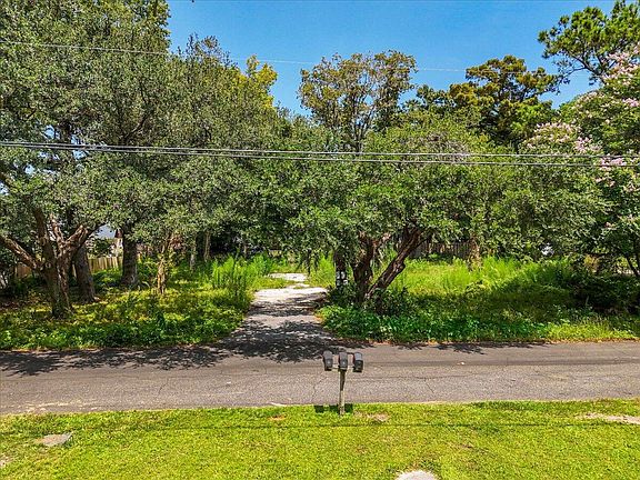 3rd image of 452 Lindberg St Lot 10B