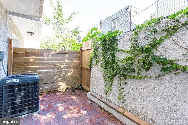 2026 McClellan St — Photo 31