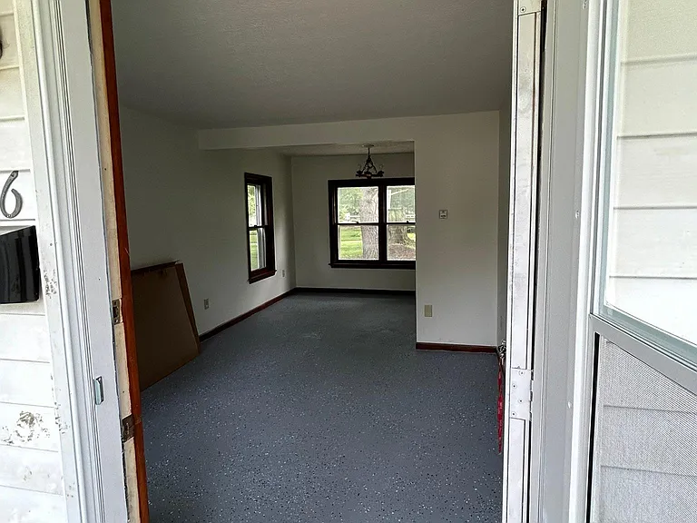 26 E Heffner St — Photo 2
