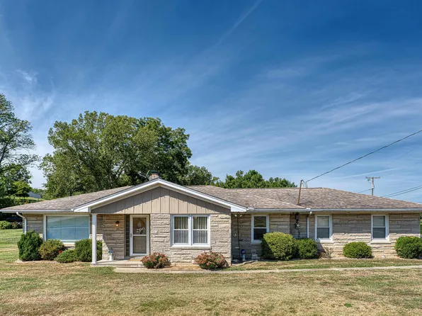 2996 Hillview Ln, Mount Vernon, IN 47620