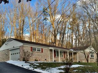 615 Valley Ave, Erwin, TN 37650