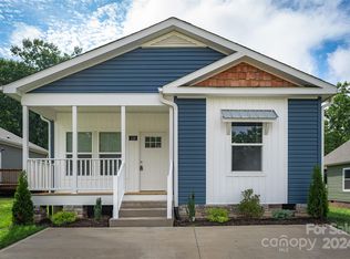 118 Bellamy Rd, Asheville, NC 28806