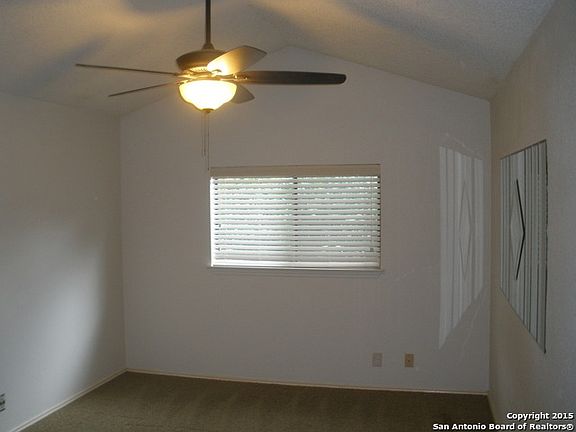 5th image of 13122 Maple Park Dr