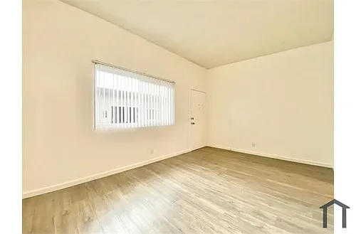 2621 Brighton Ave #11 Photo 1