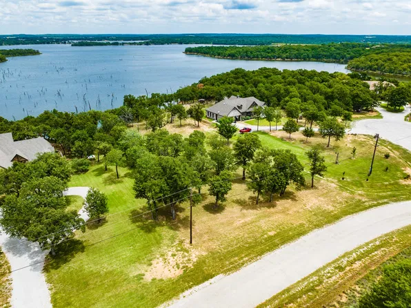 430 Preserve Ct, Sunset, TX 76270