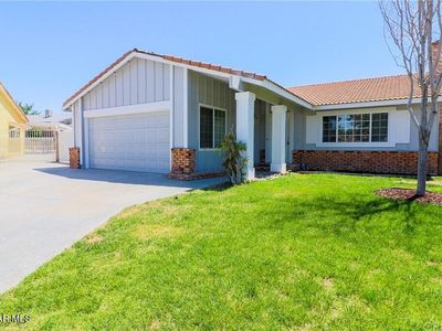43001 Sugar St, Lancaster, CA, 93536