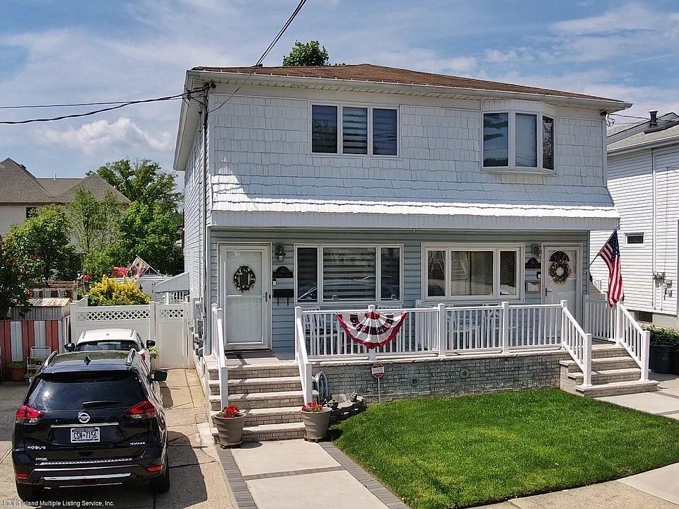 1st image of 90 Cranford St