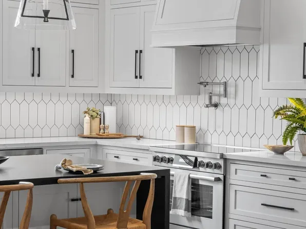 4706 New York Ave, Fair Oaks, CA 95628