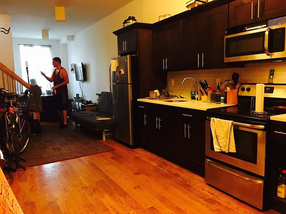 1st image of 36A Meserole St #3C