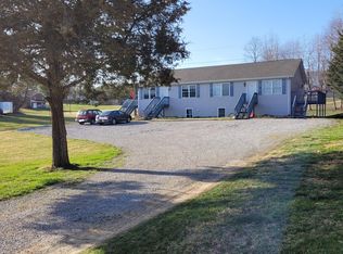 1442 Thomas Ln, Blacksburg, VA 24060