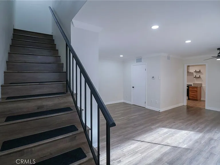 13540 Hubbard St — Photo 2